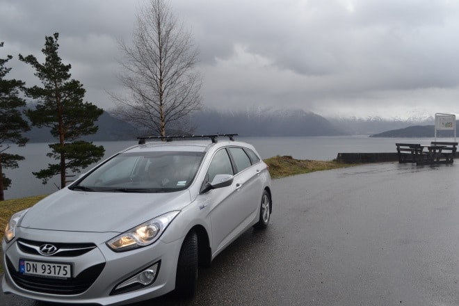 hardangerfjord-road-1