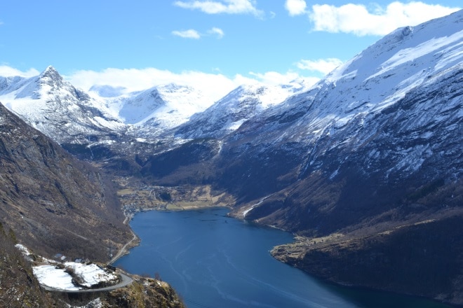 geirangerfjord-from-rv63-Trollstigen-ornesvingen-2